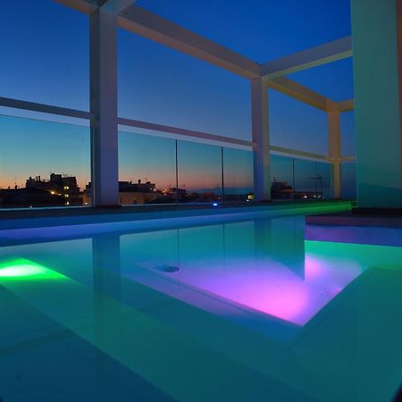 Embassy Hotel & Spa カットーリカ エクステリア 写真