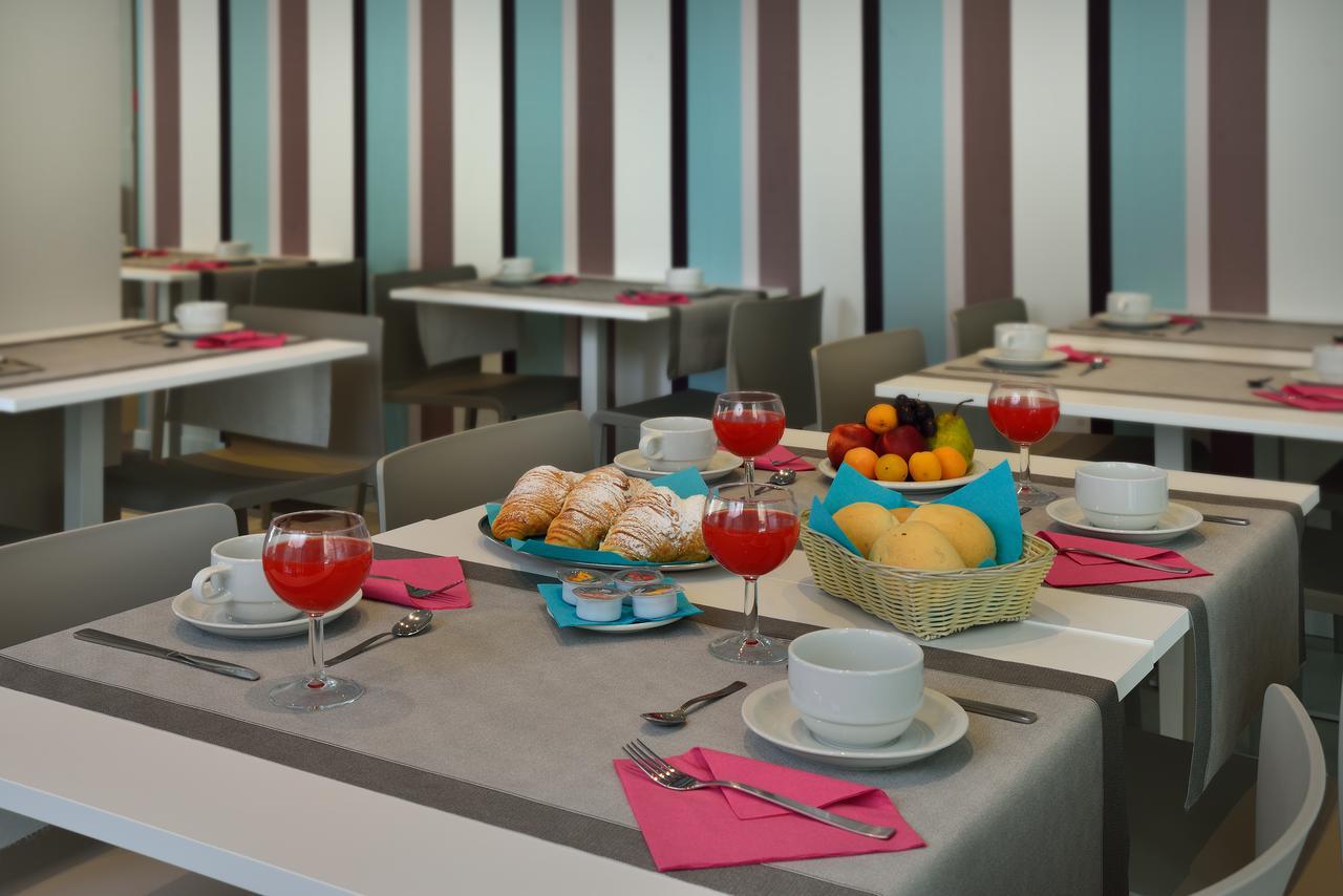 Embassy Hotel & Spa カットーリカ エクステリア 写真
