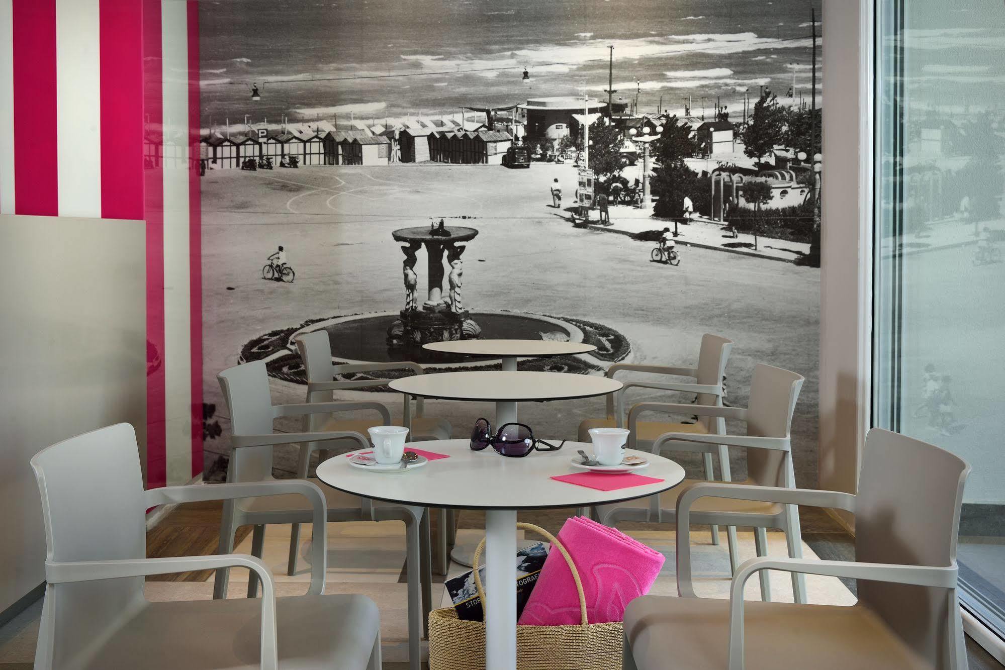 Embassy Hotel & Spa カットーリカ エクステリア 写真